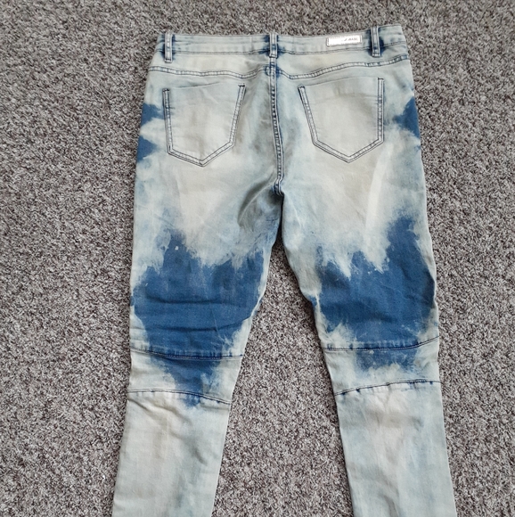 Jeans - Picture 4 of 9